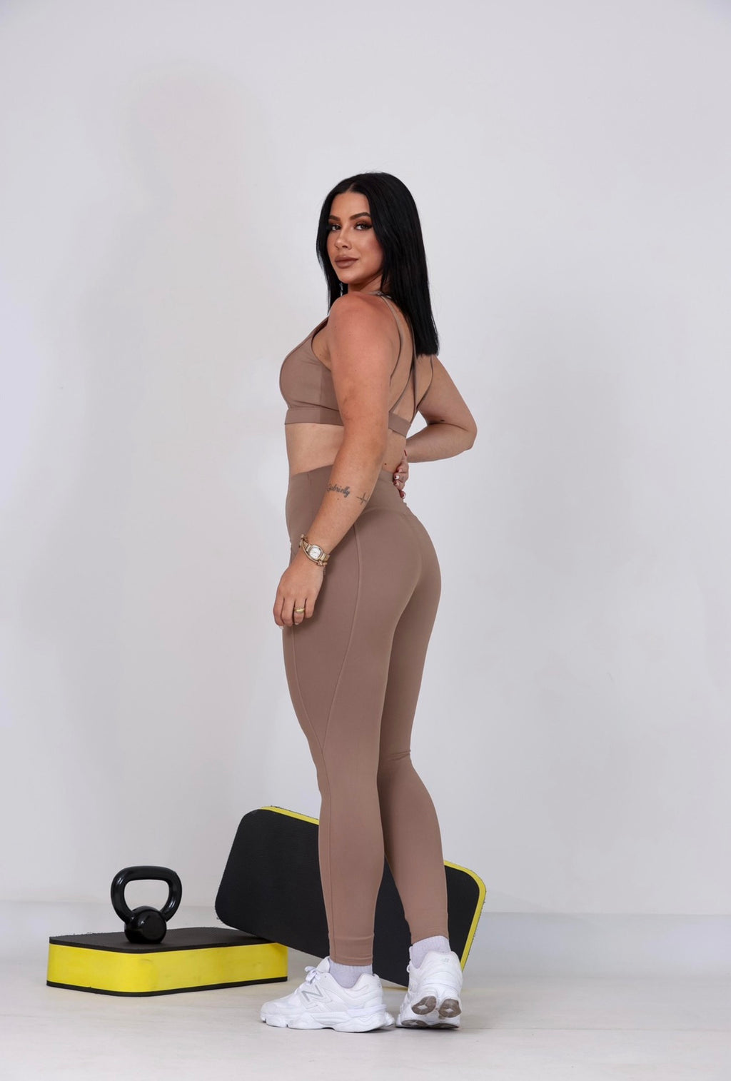 Conjunto Legging Contour Line